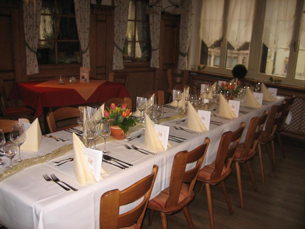 Hotel Krone Stuehlingen - Das Tor Zum Suedschwarzwald Eksteriør billede